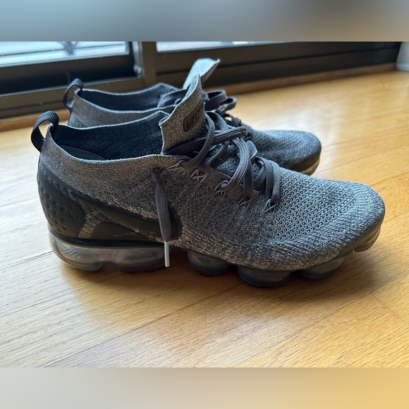 size 11 men's nike air vapormax shoes